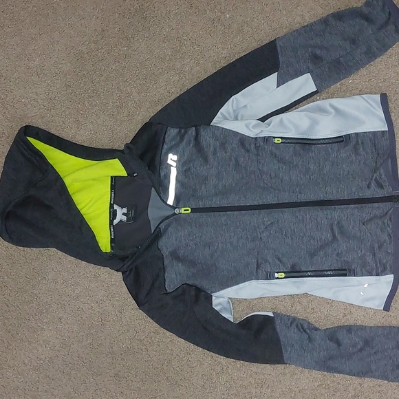 Russell Athletics Boys track suit sz 10-12 - Picture 2 of 4
